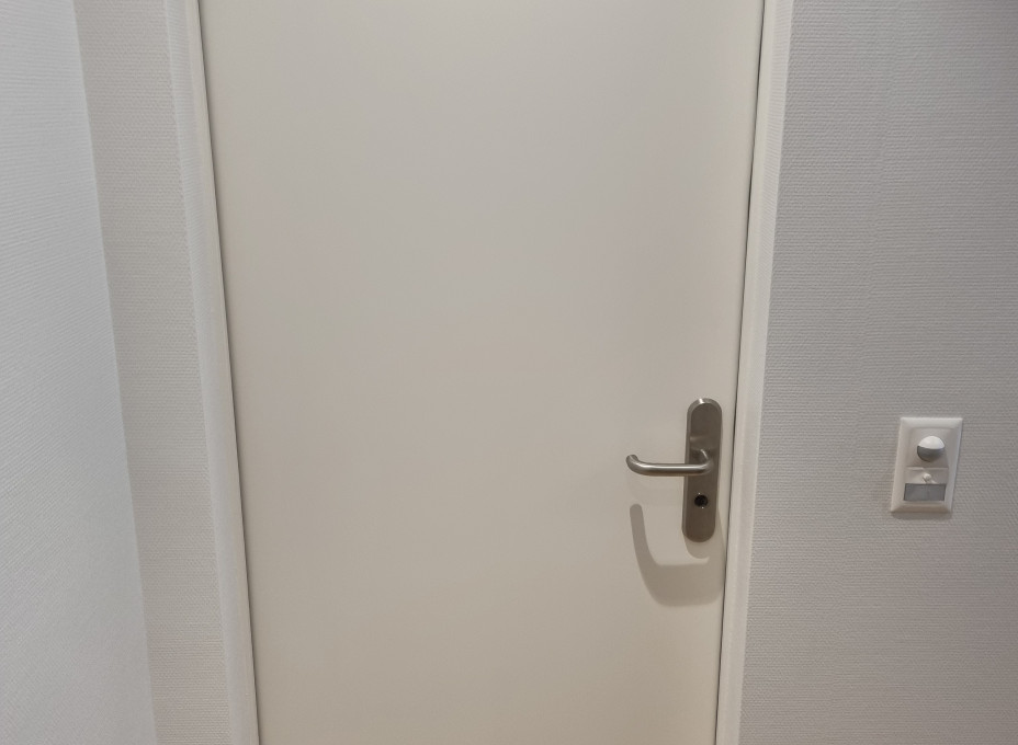 Bottmingerstrasse 29 Binningen Wohnungsabschlusstuere