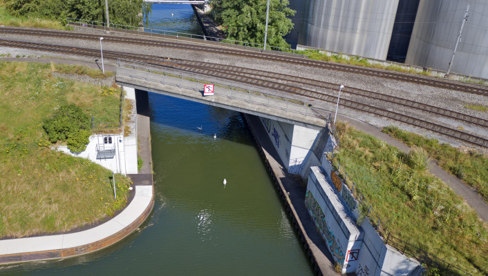 Metall- und Stahlbau, Hafenbecken 1+2 Kleinhueningen, 9