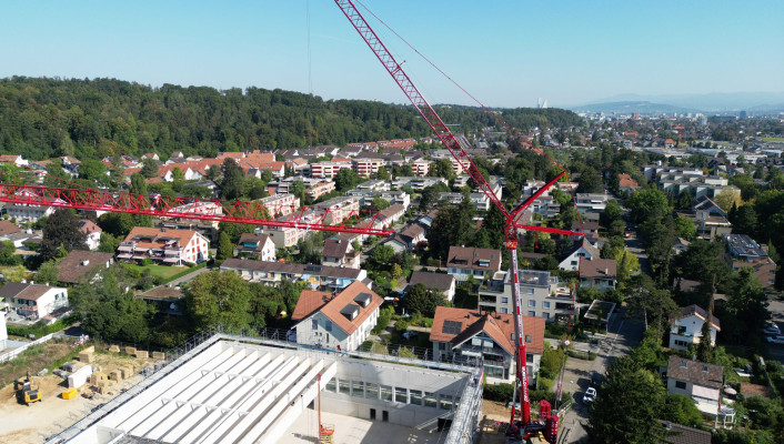 Dachtragwerk Holzbau_Schulhaus Surbaum Reinach