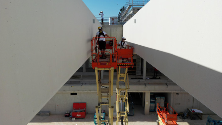 Dachtragwerk Holzbau_Schulhaus Surbaum Reinach