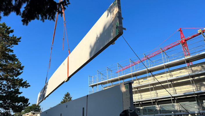 Dachtragwerk Holzbau_Schulhaus Surbaum Reinach